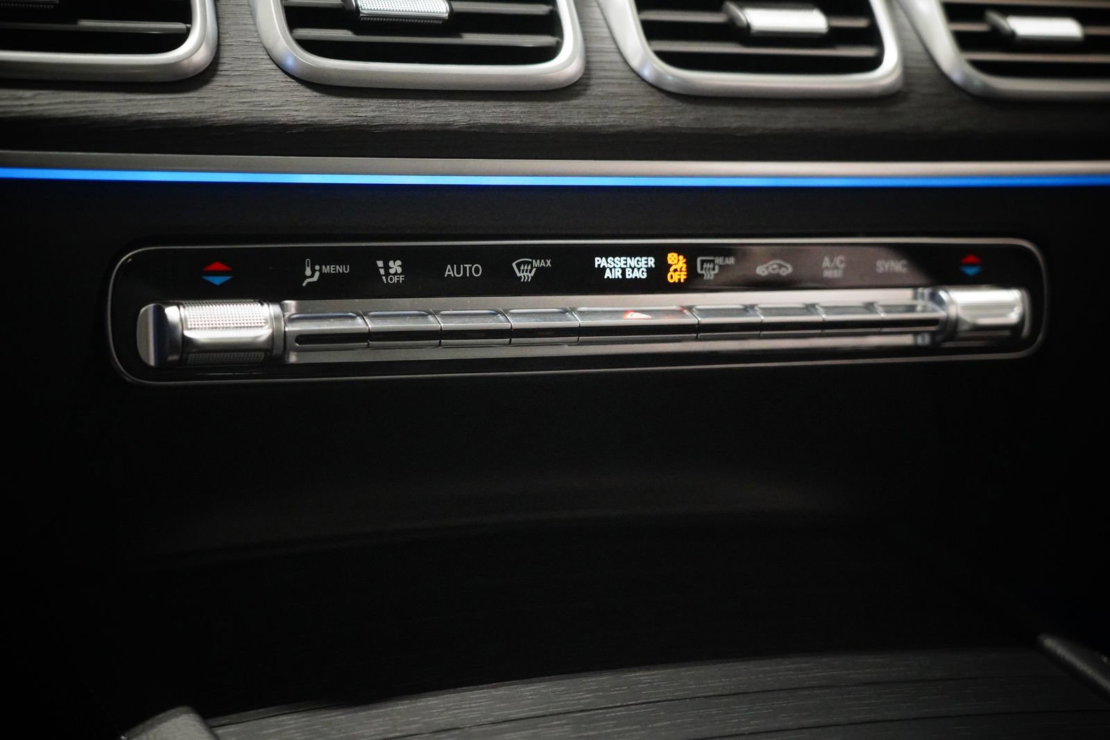 Certified 2026 Mercedes-Benz GLE 350 4MATIC image 25