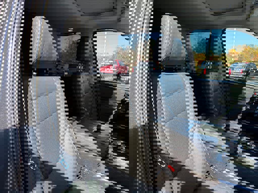 Used 2023 Toyota Sequoia Limited image 5