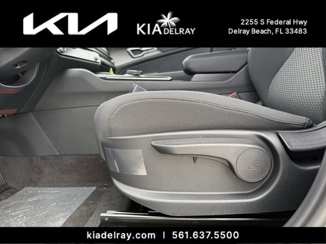 New 2026 Kia Sportage LX FWD image 16