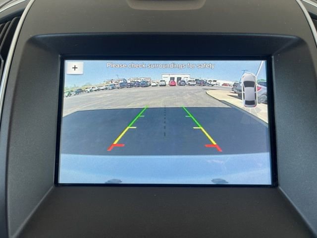 Used 2016 Ford Edge Titanium w/ Equipment Group 301A image 10