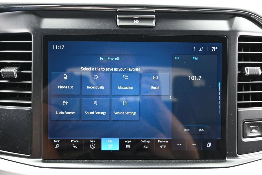 New 2026 Ford F250 XLT w/ XLT Premium Package AWD/4WD image 35