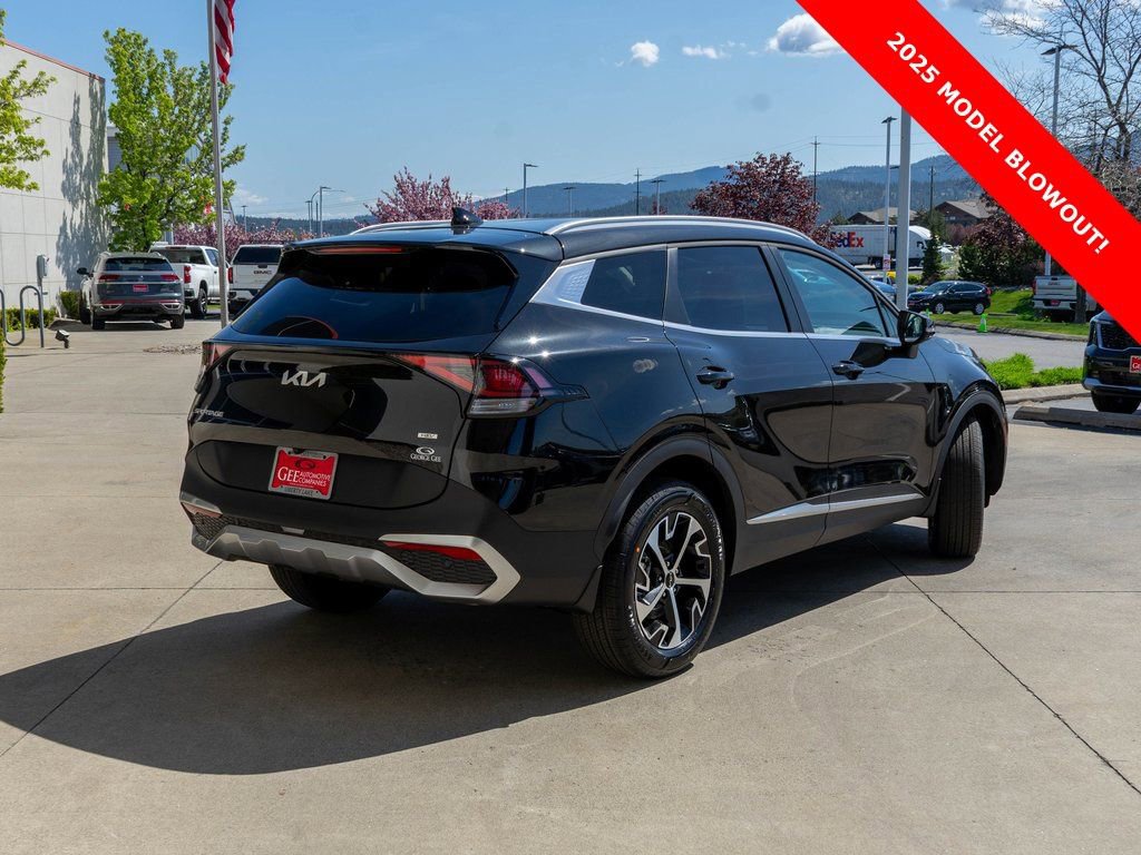 New 2025 Kia Sportage EX image 7