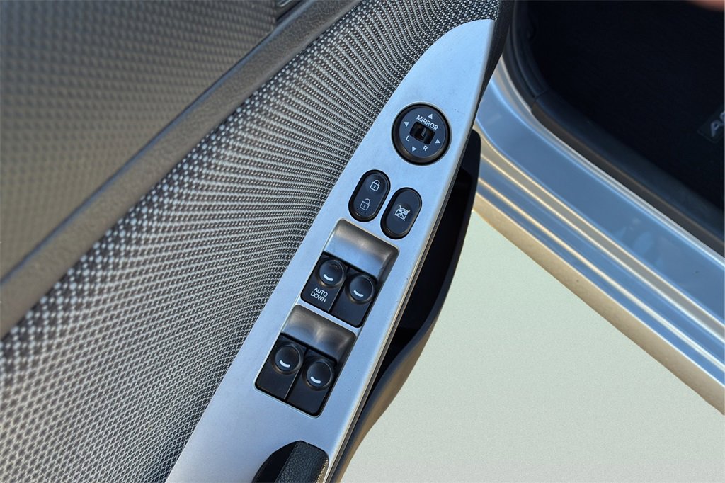 Used 2014 Hyundai Accent GS image 10