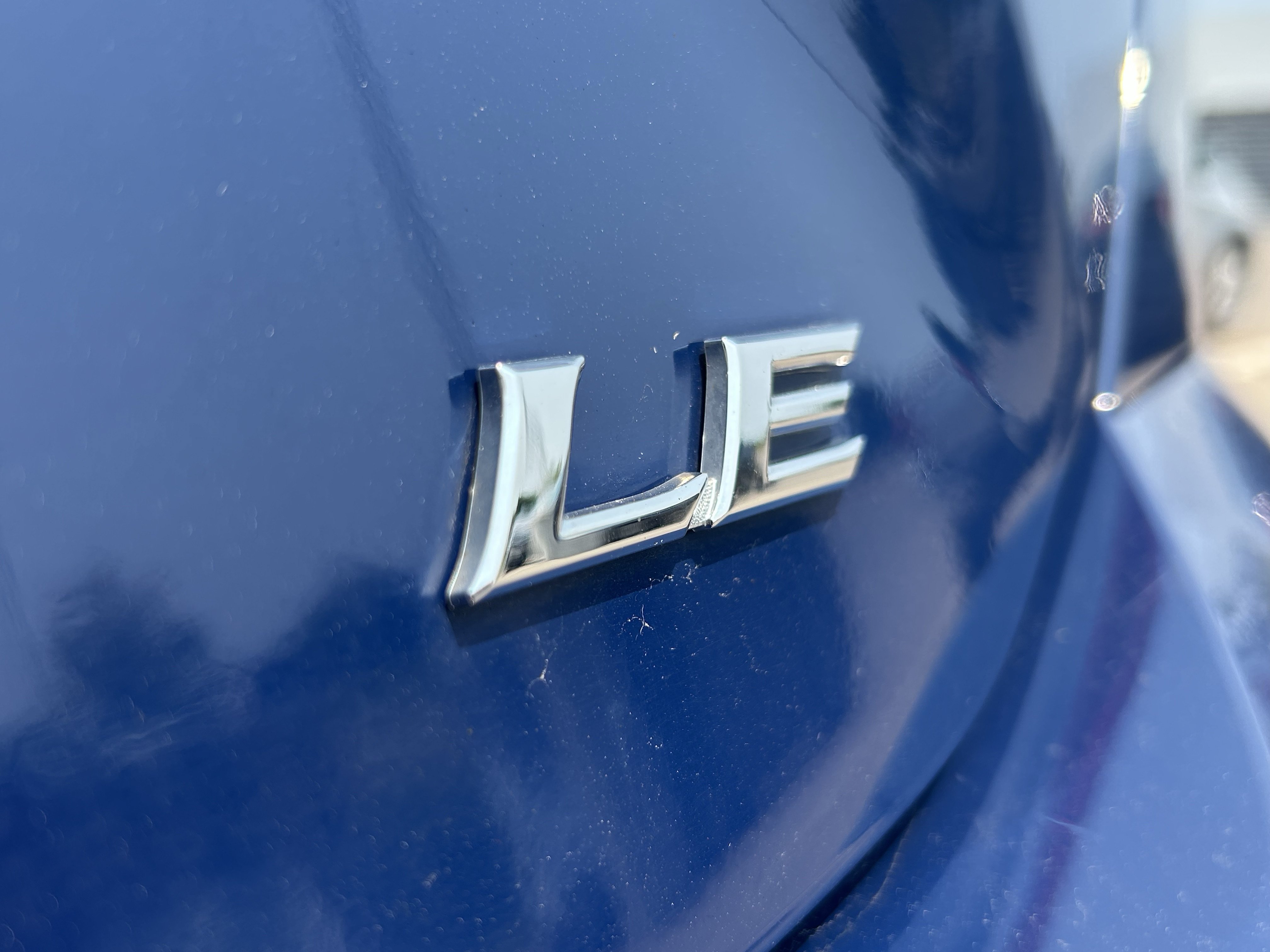 Used 2025 Toyota Camry LE FWD image 9