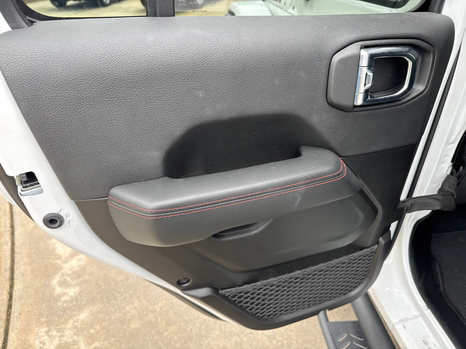 Used 2026 Jeep Wrangler Unlimited Rubicon AWD/4WD image 24
