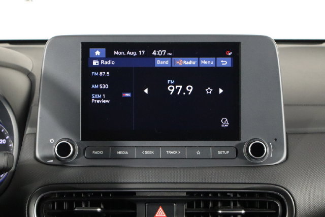 Used 2023 Hyundai Kona SEL FWD image 24