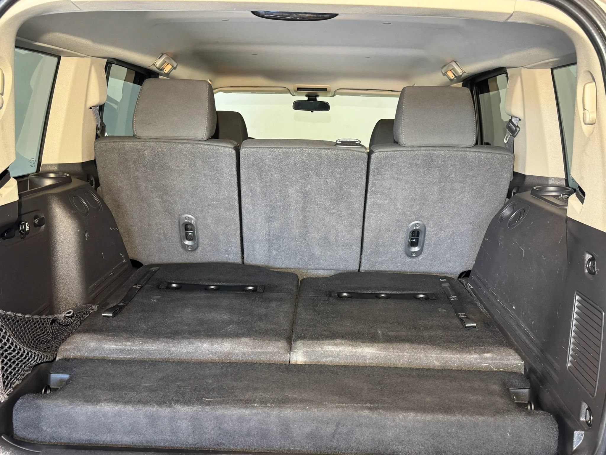 Used 2008 Jeep Commander Sport AWD/4WD image 27