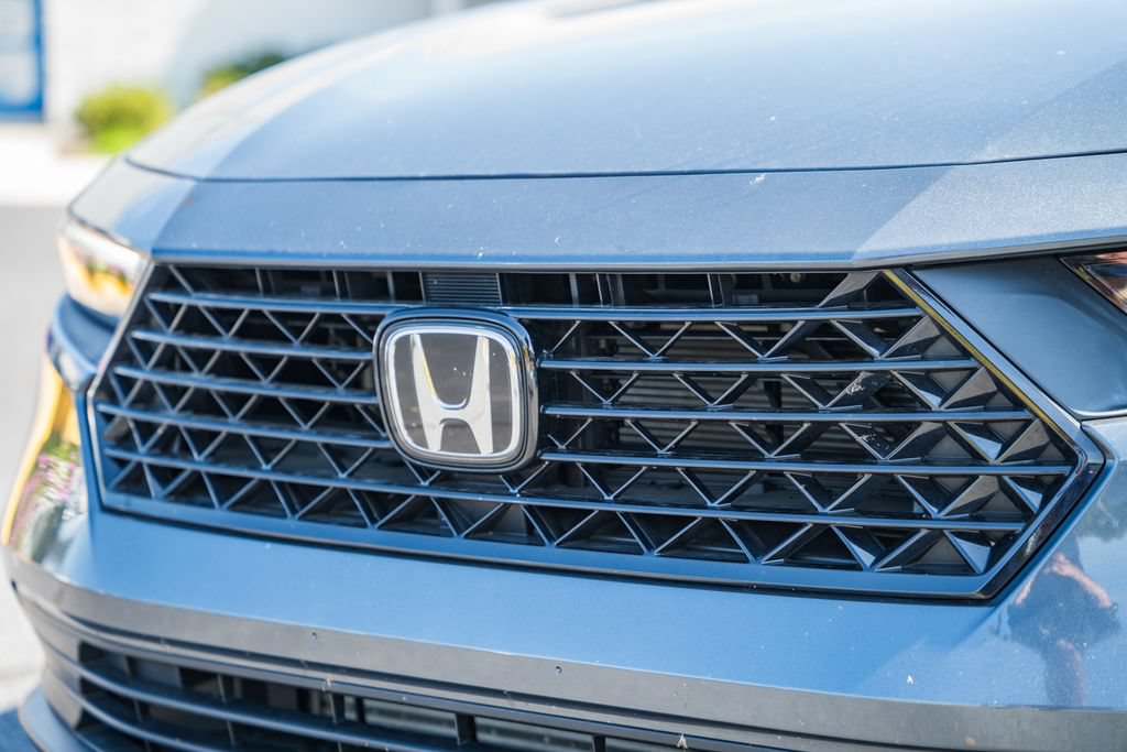 Used 2024 Honda Accord EX image 10