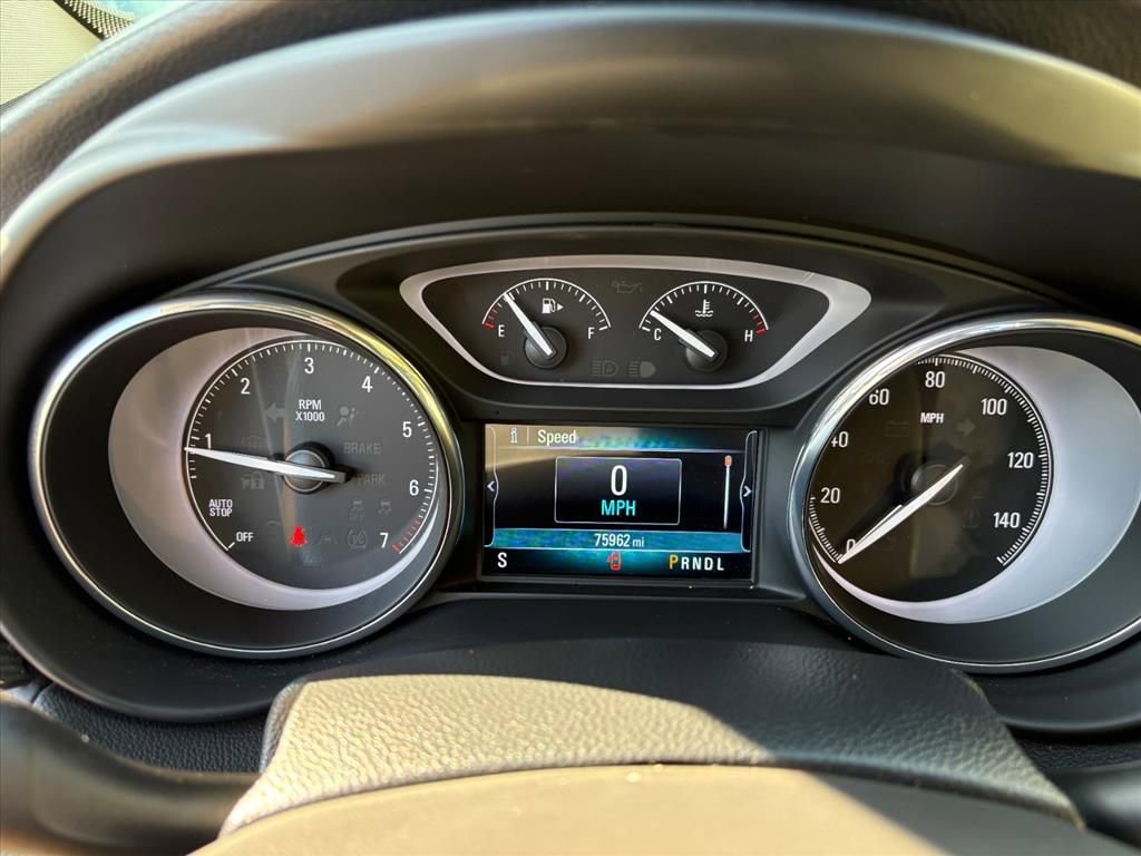 Used 2020 Buick Envision Essence image 7