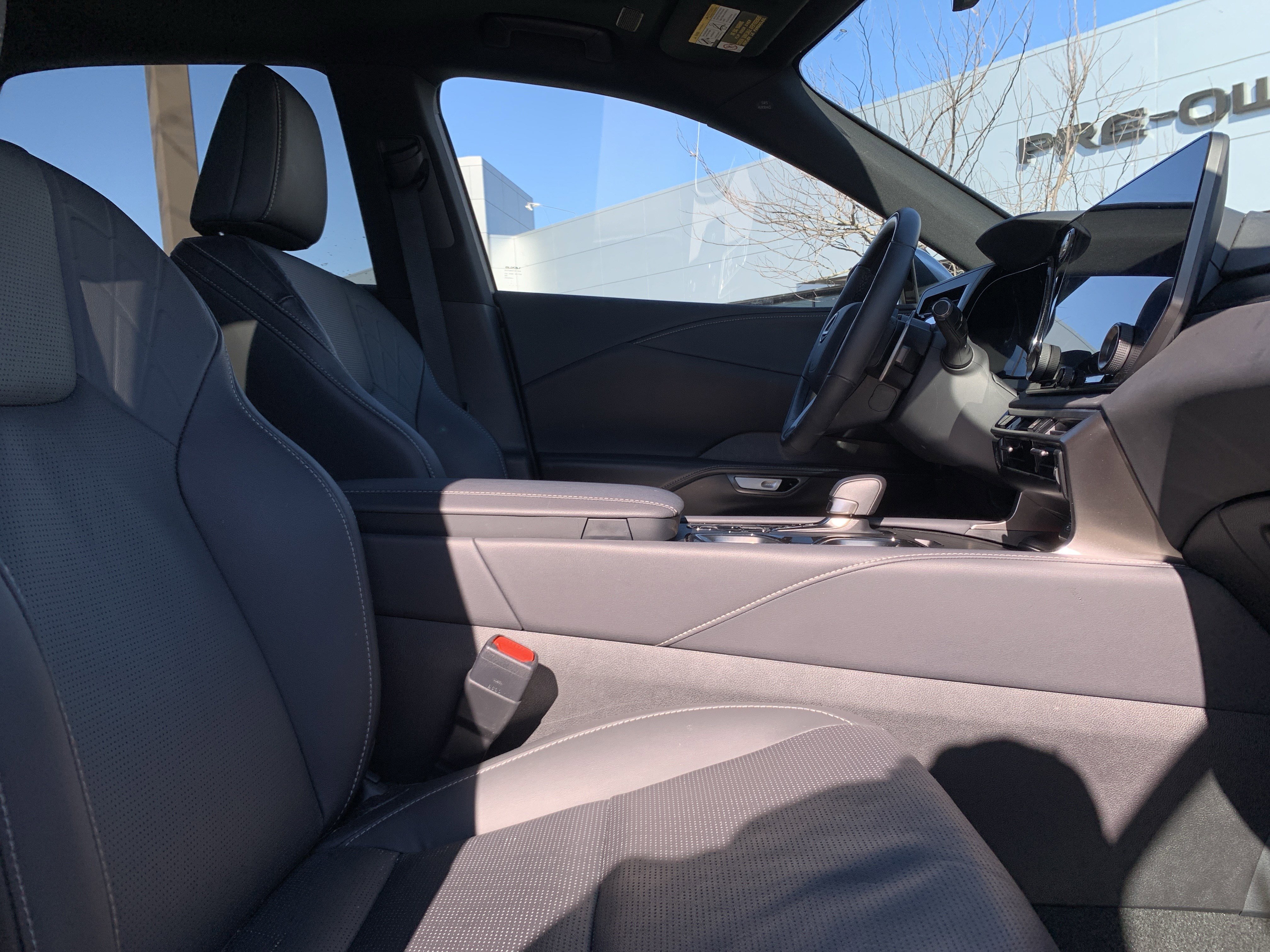 Certified 2025 Lexus RX 350 FWD image 35