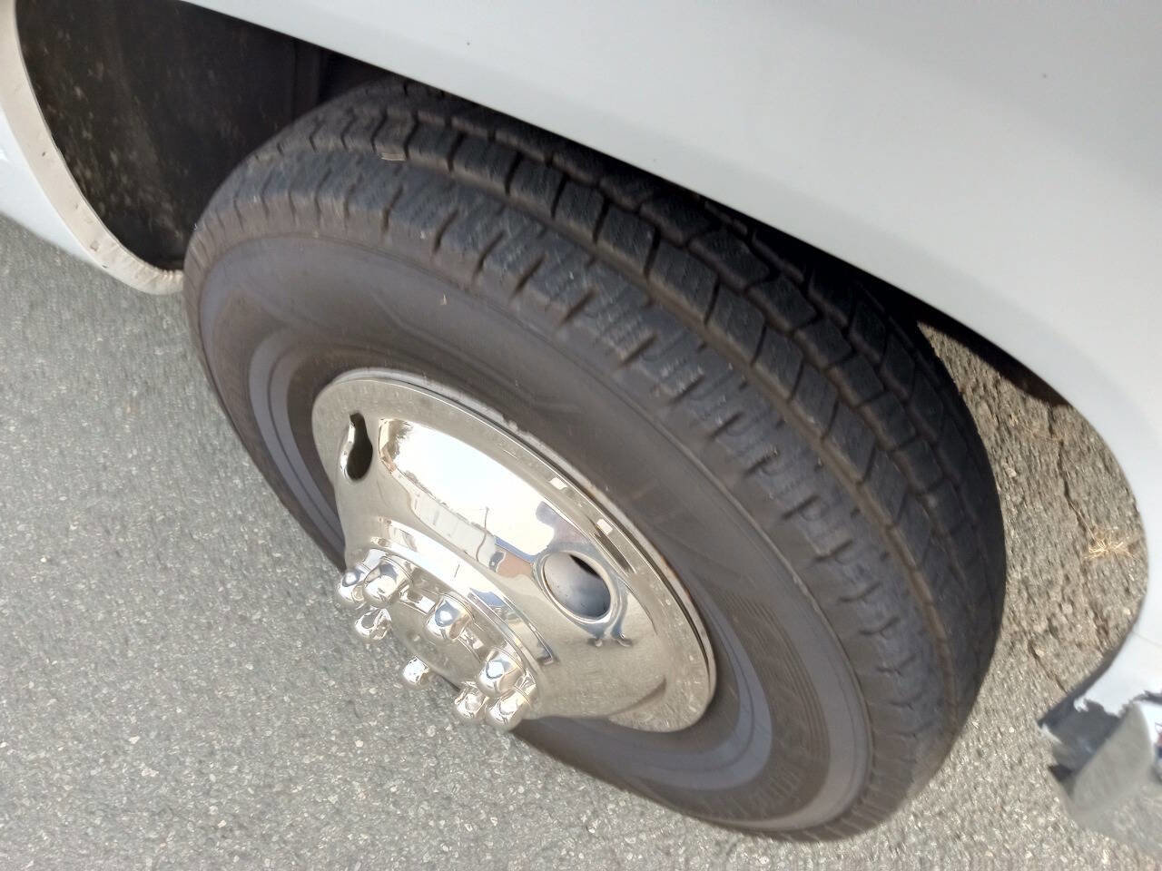 Used 1998 Chevrolet Silverado 3500 2WD Regular Cab w/ Comfort & Convenience Pkg image 7