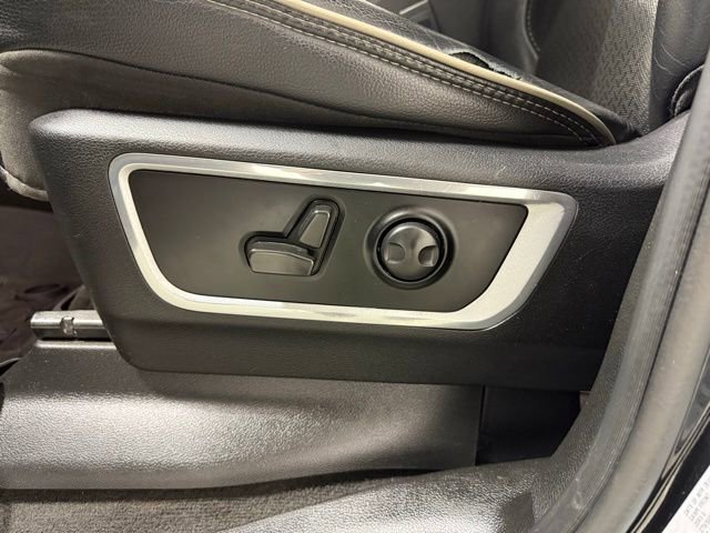 Used 2022 RAM 1500 Laramie image 11