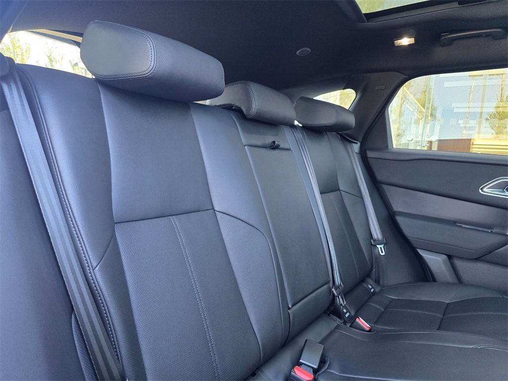New 2026 Land Rover Range Rover Velar Dynamic SE image 29