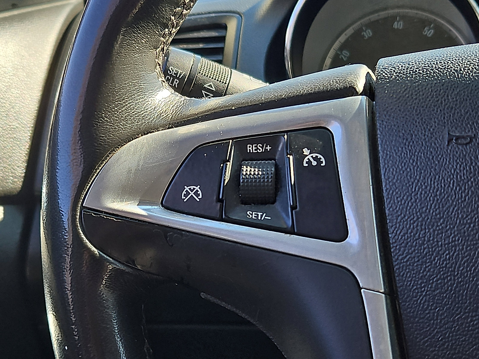 Used 2011 Buick Regal CXL w/ RL2 Preferred Equipment Group image 20