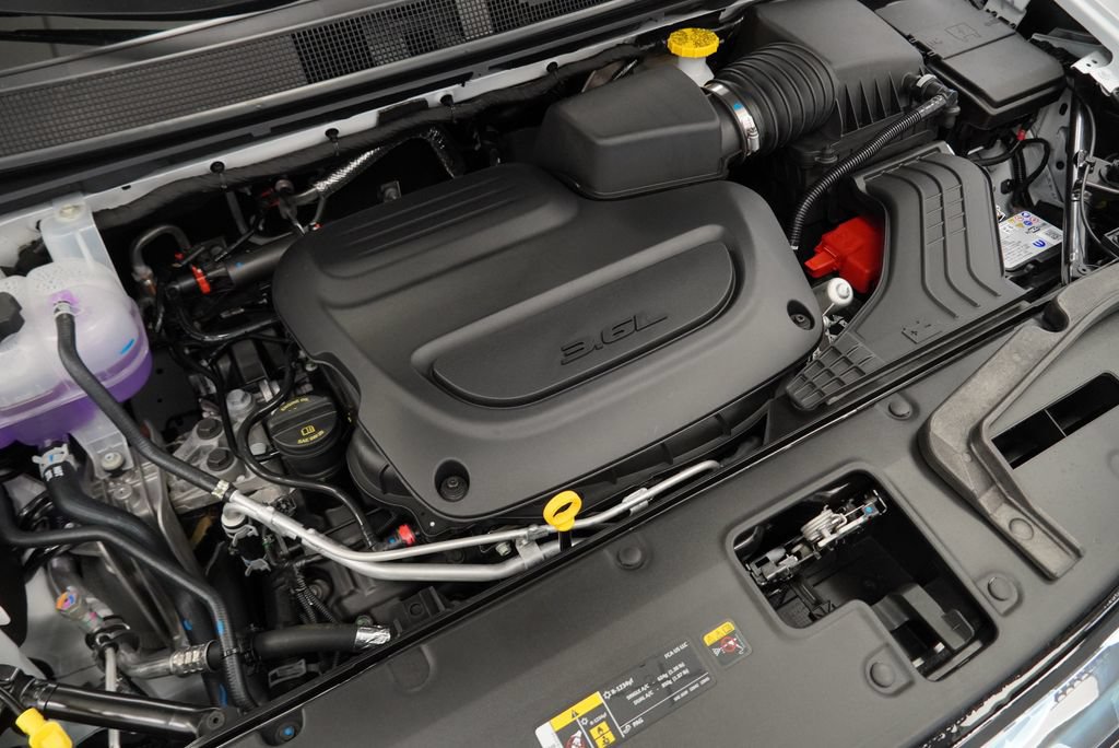 New 2027 Chrysler Pacifica Select AWD/4WD image 37