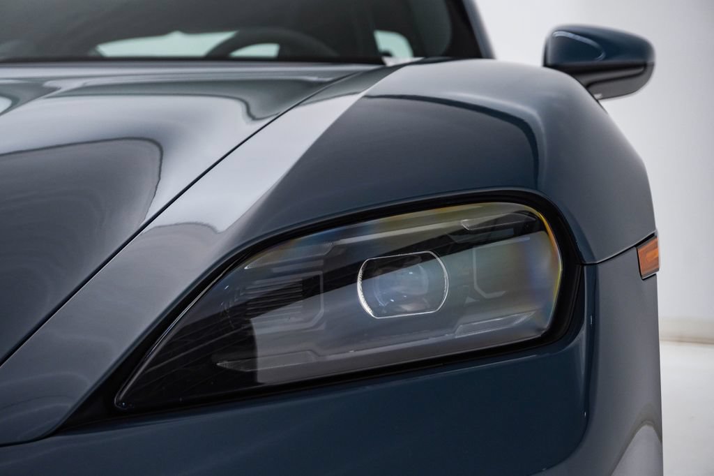 Certified 2025 Porsche Taycan AWD/4WD image 7
