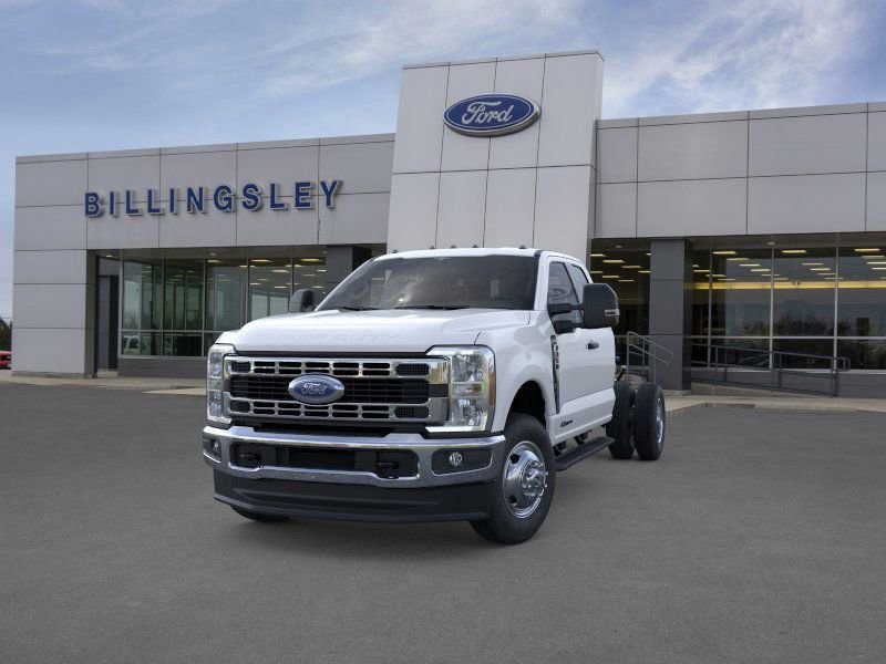 New 2026 Ford F350 XL w/ XL Chrome Package image 2