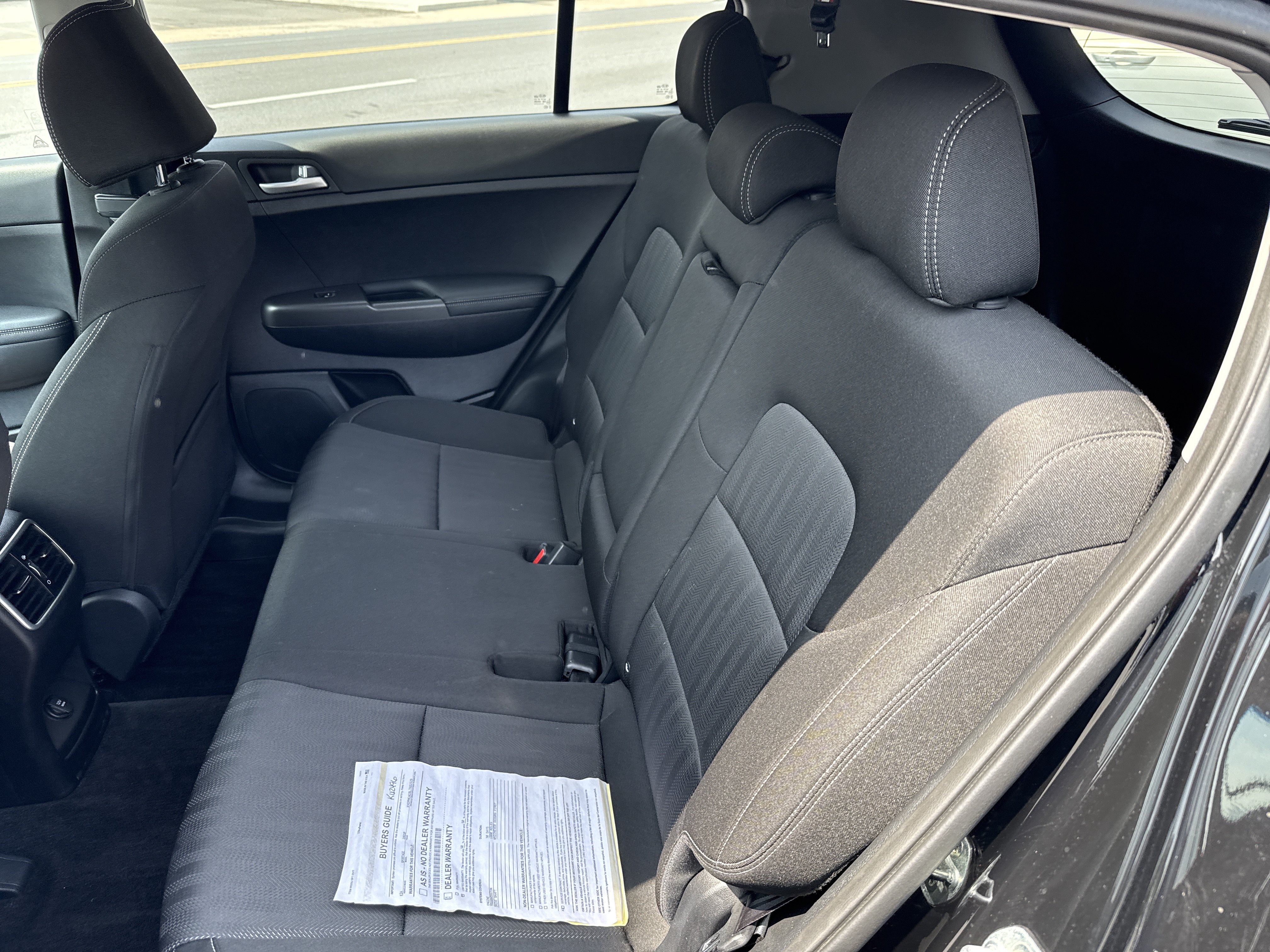 Used 2020 Kia Sportage LX AWD/4WD image 13