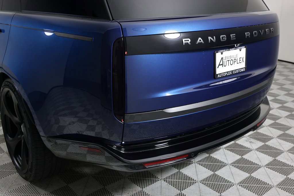 Used 2025 Land Rover Range Rover SE image 50