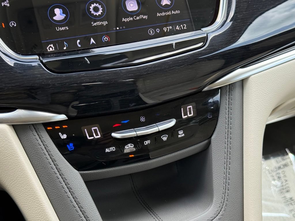 Certified 2024 Cadillac XT6 Premium Luxury w/ Technology Package FWD image 35