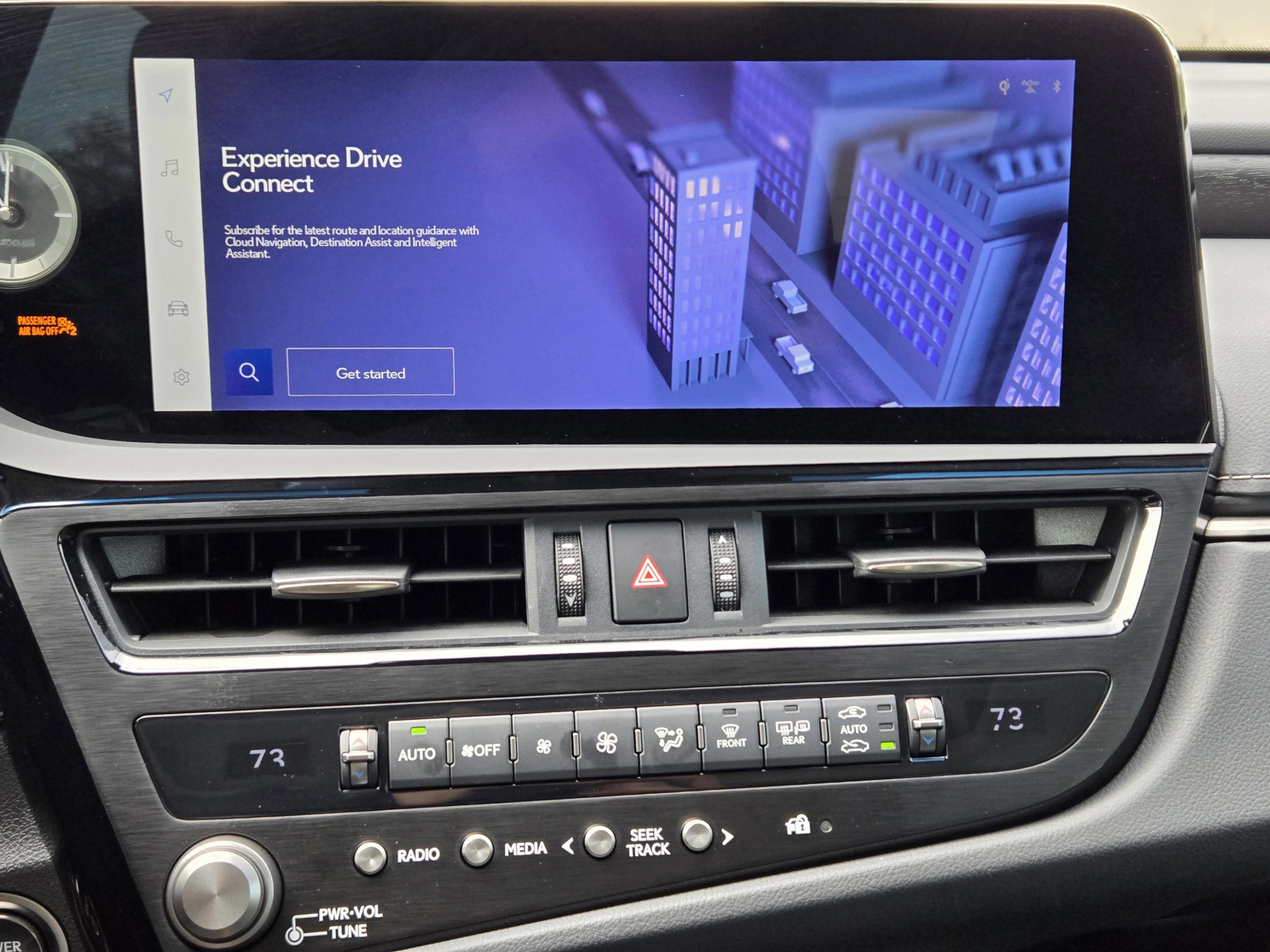 Used 2025 Lexus ES 300h w/ Premium Package FWD image 13