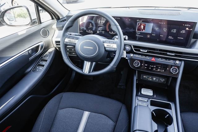New 2026 Hyundai Sonata SEL FWD image 17