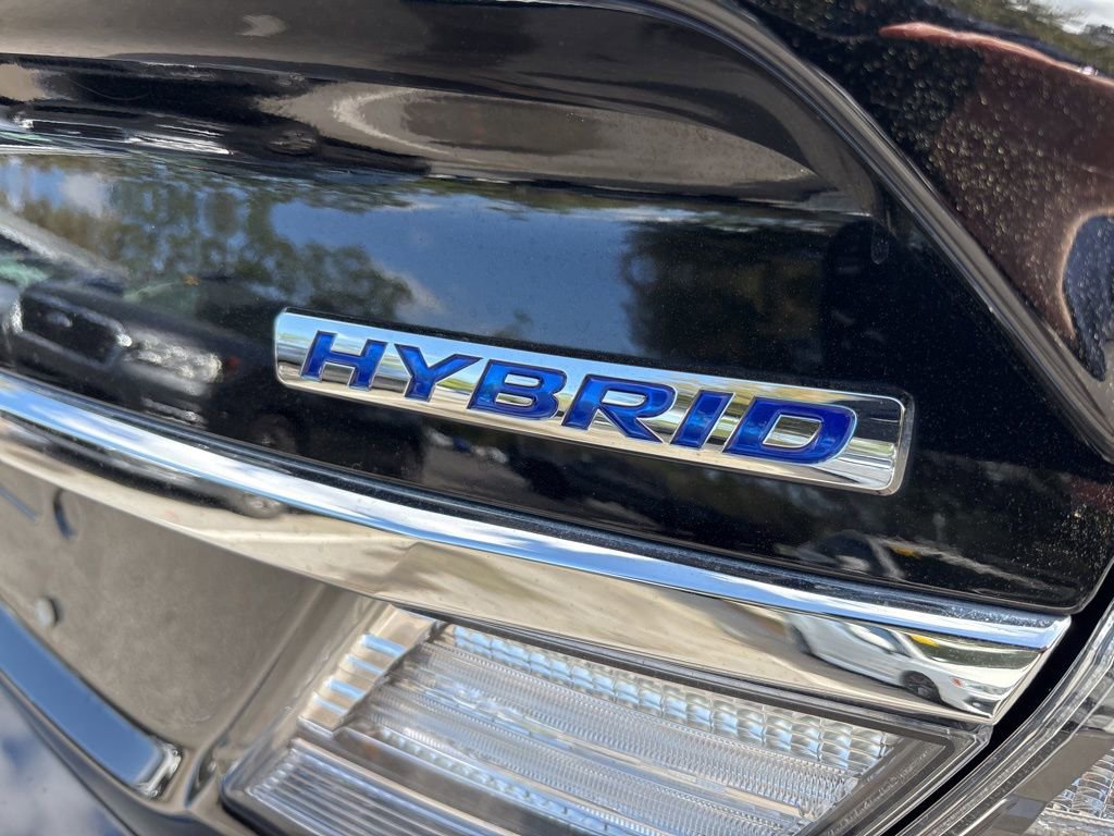 Used 2014 Honda Civic Hybrid image 25