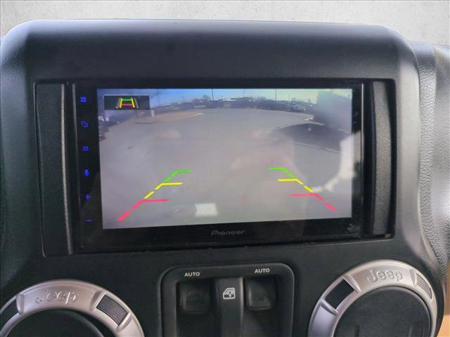 Used 2012 Jeep Wrangler Sahara w/ Connectivity Group image 12