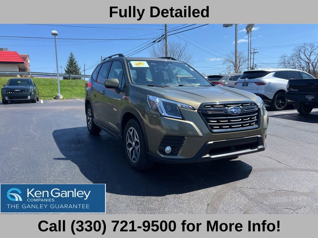 Used 2023 Subaru Forester Premium image 5