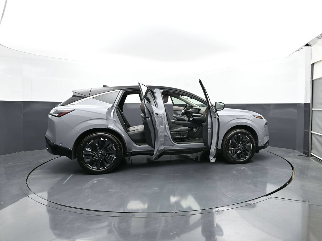 Certified 2025 Nissan Murano Platinum w/ Cargo Package AWD/4WD image 33