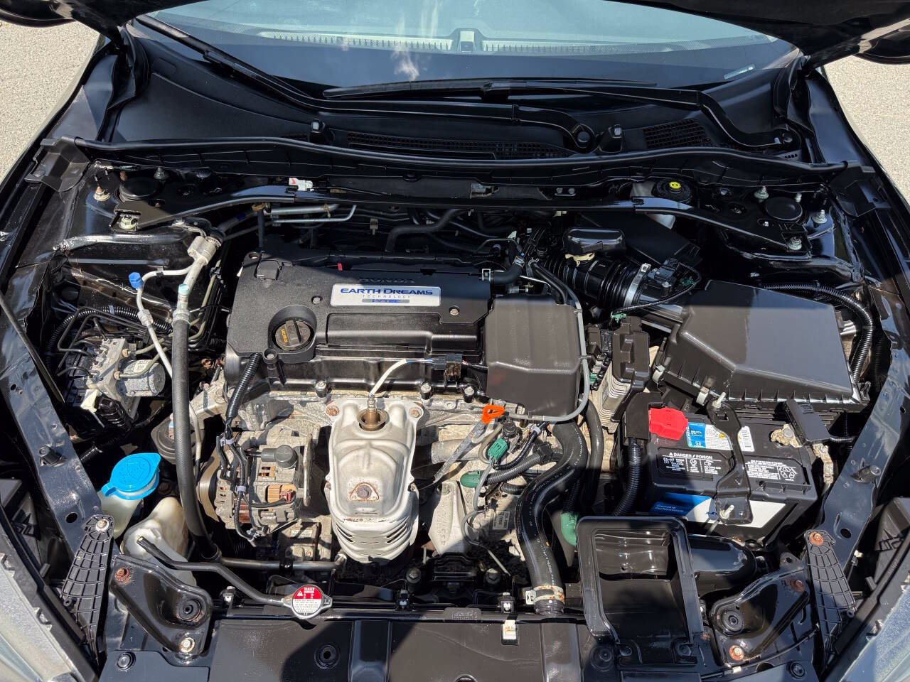 Used 2015 Honda Accord Sport image 26