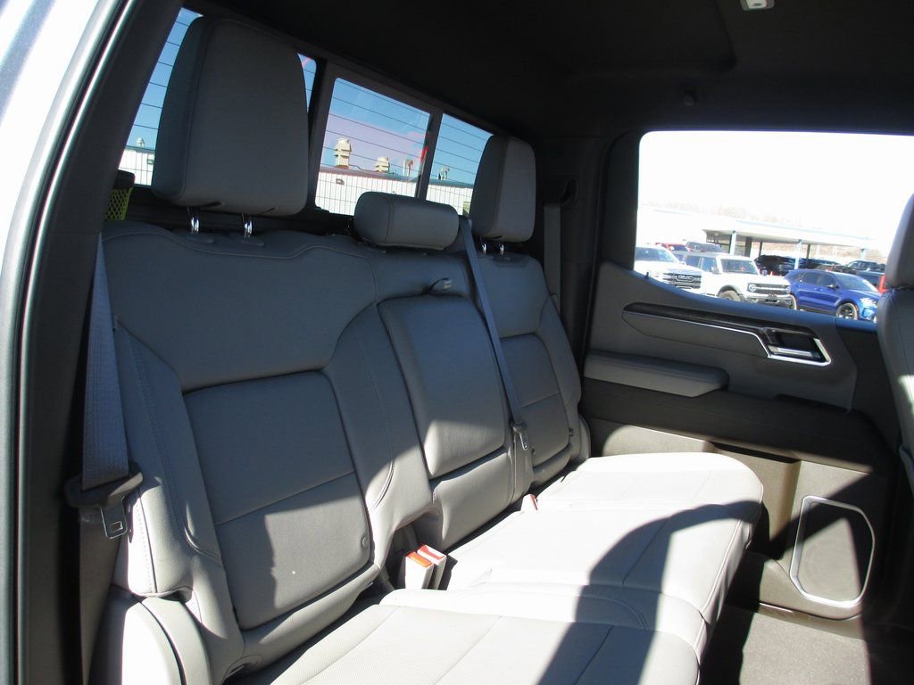 Used 2023 Chevrolet Silverado 1500 LTZ w/ LTZ Convenience Package II image 22