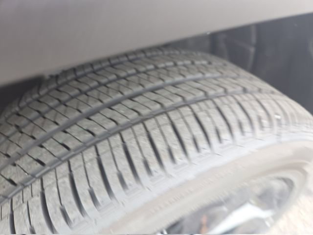 New 2025 Jeep Grand Cherokee Altitude image 40