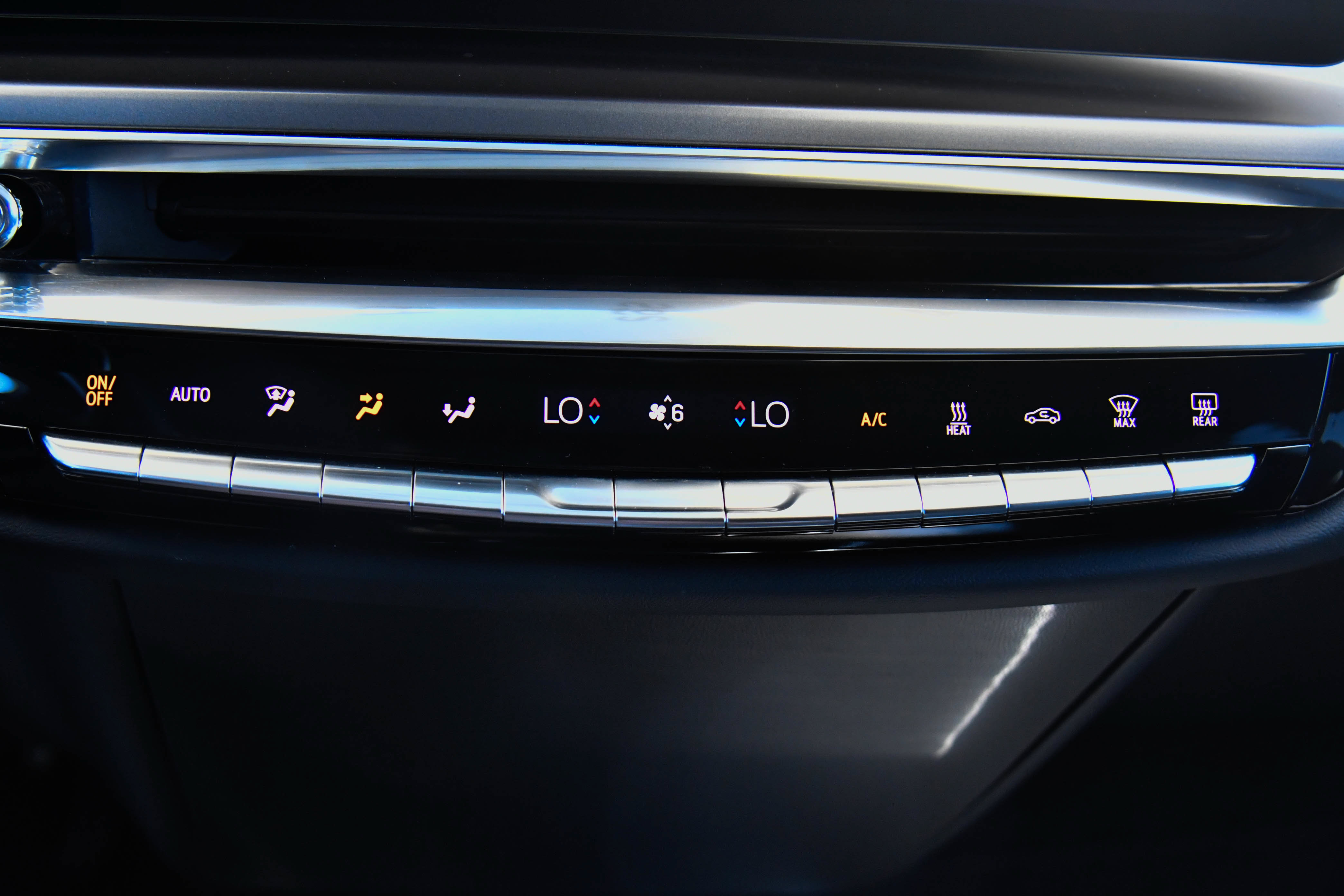 Used 2024 Cadillac Lyriq Tech w/ Driver Assist Package RWD image 31