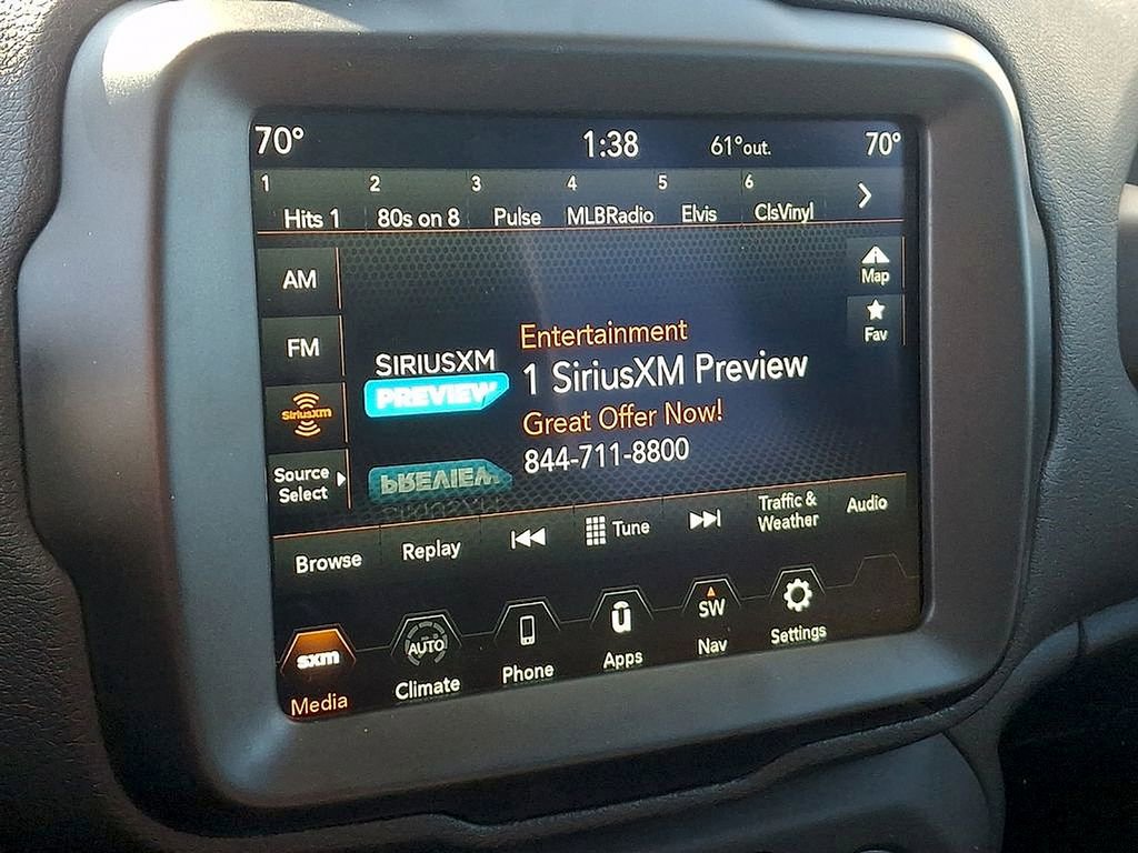 Used 2023 Jeep Renegade Latitude image 16