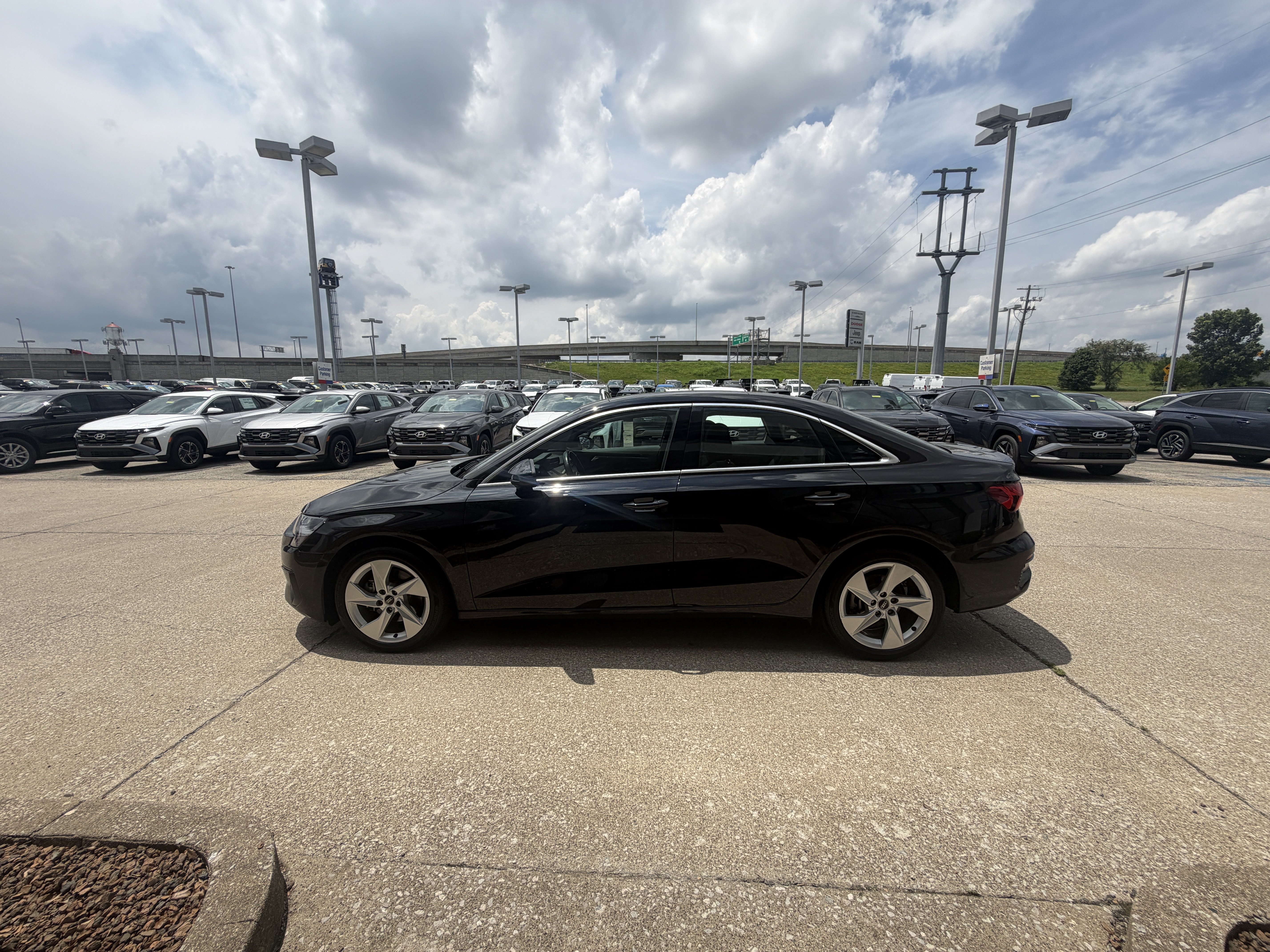 Used 2022 Audi A3 2.0T Premium FWD image 11