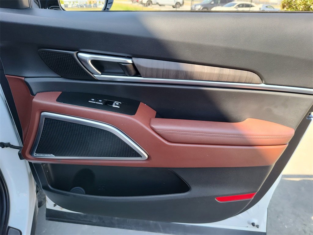 Used 2024 Kia Telluride SX image 35