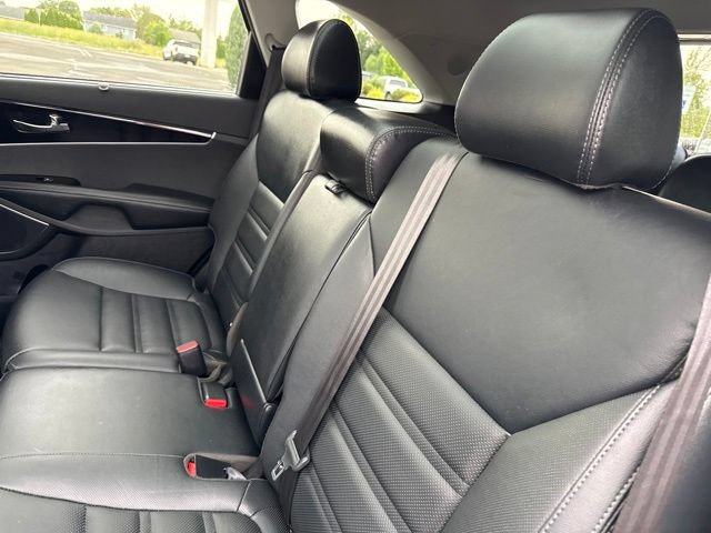Used 2019 Kia Sorento SX w/ SX Touring Package AWD/4WD image 18