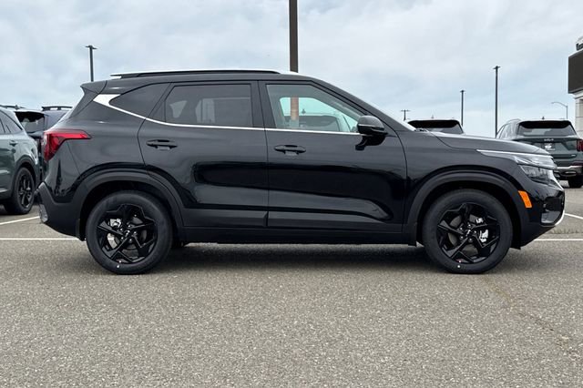 New 2026 Kia Seltos EX image 3