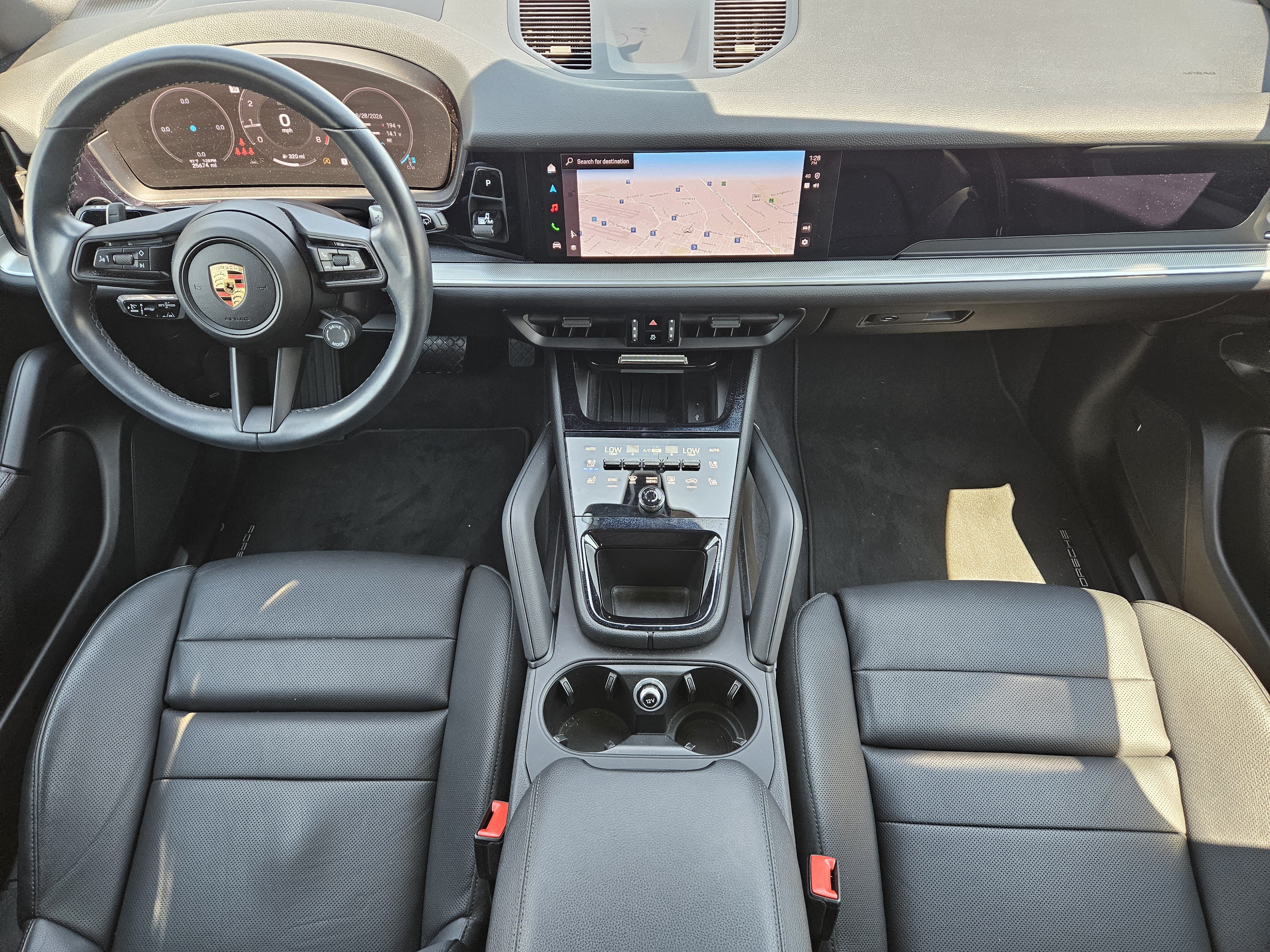Certified 2024 Porsche Cayenne AWD/4WD image 24