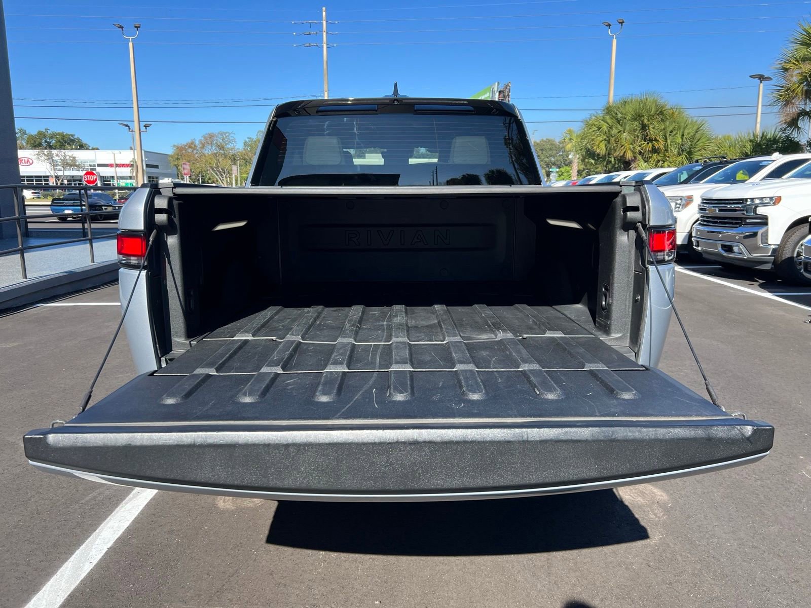 Used 2022 Rivian R1T Launch Edition image 20