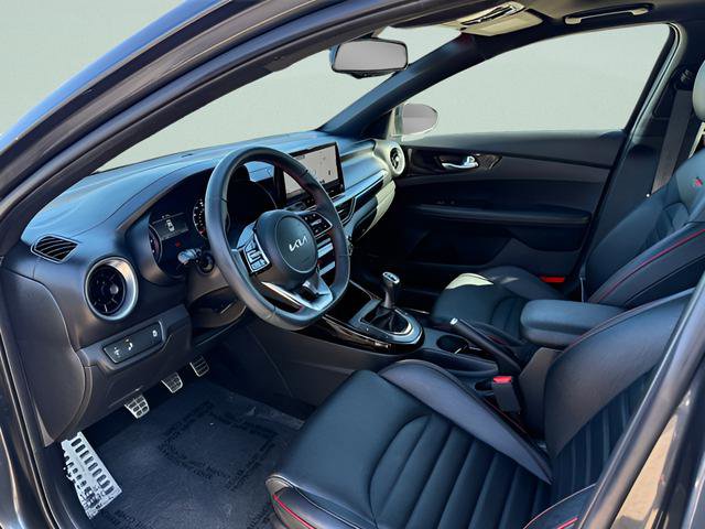 Used 2022 Kia Forte GT FWD image 4