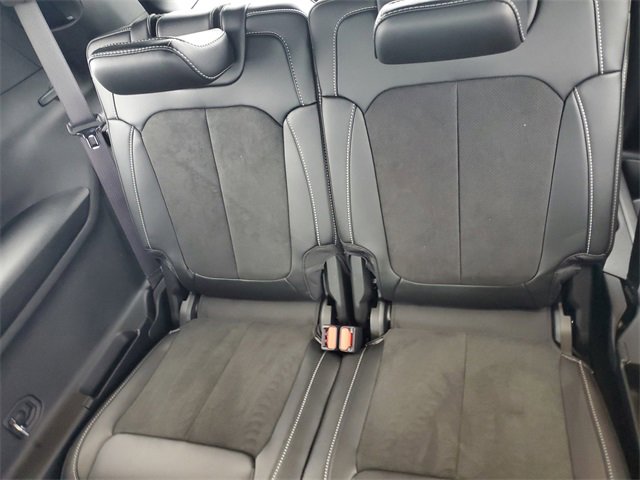 New 2025 Jeep Grand Cherokee L Altitude image 11