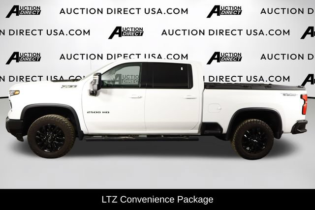 Used 2025 Chevrolet Silverado 2500 LTZ w/ LTZ Plus Package AWD/4WD image 5