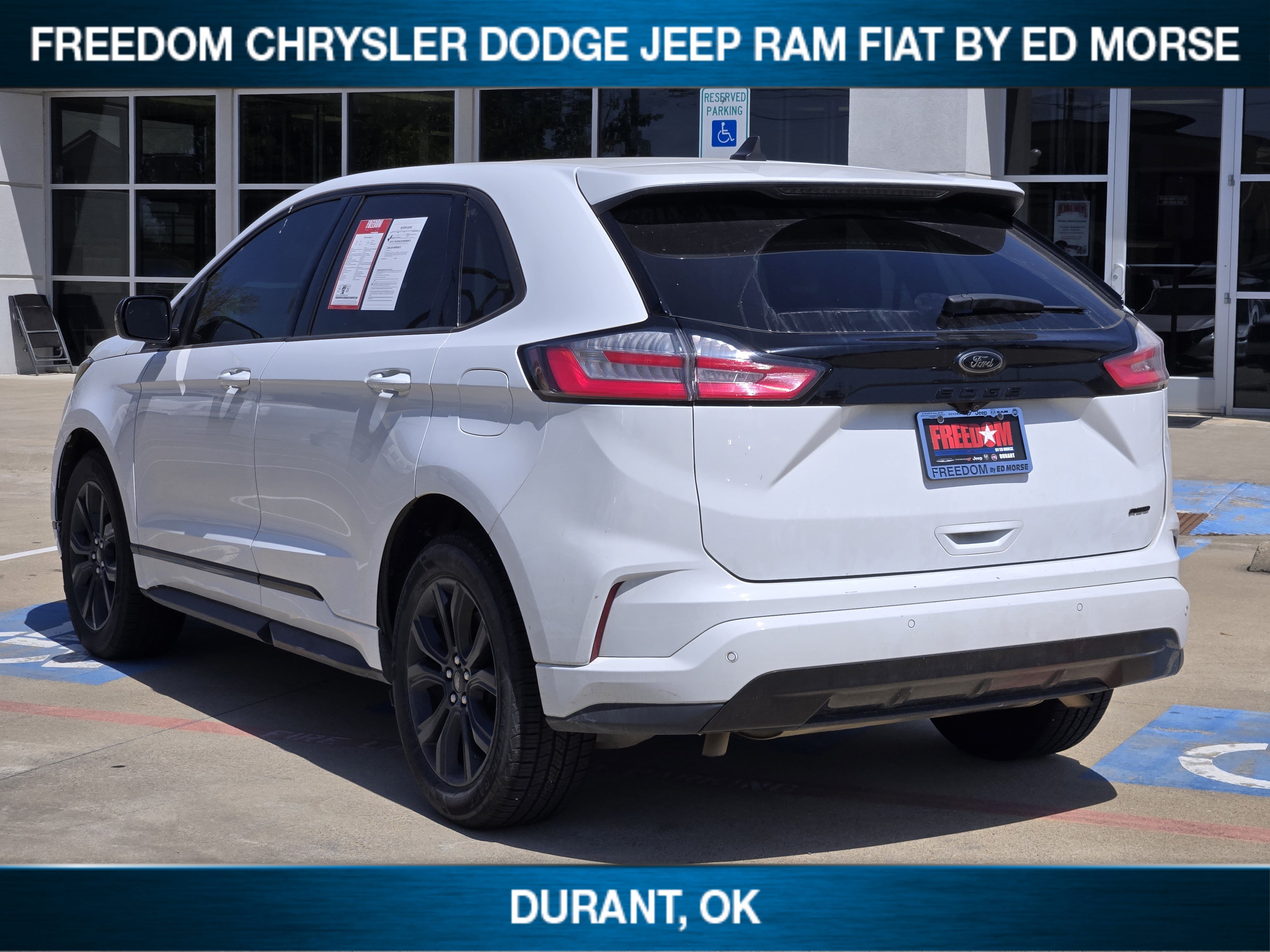Used 2024 Ford Edge SE w/ Black Appearance Package AWD/4WD image 4