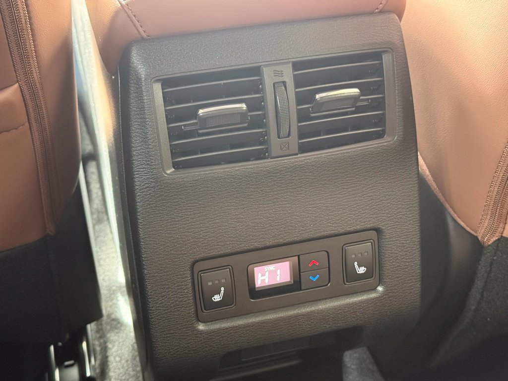 New 2026 Mitsubishi Outlander SEL AWD/4WD image 24