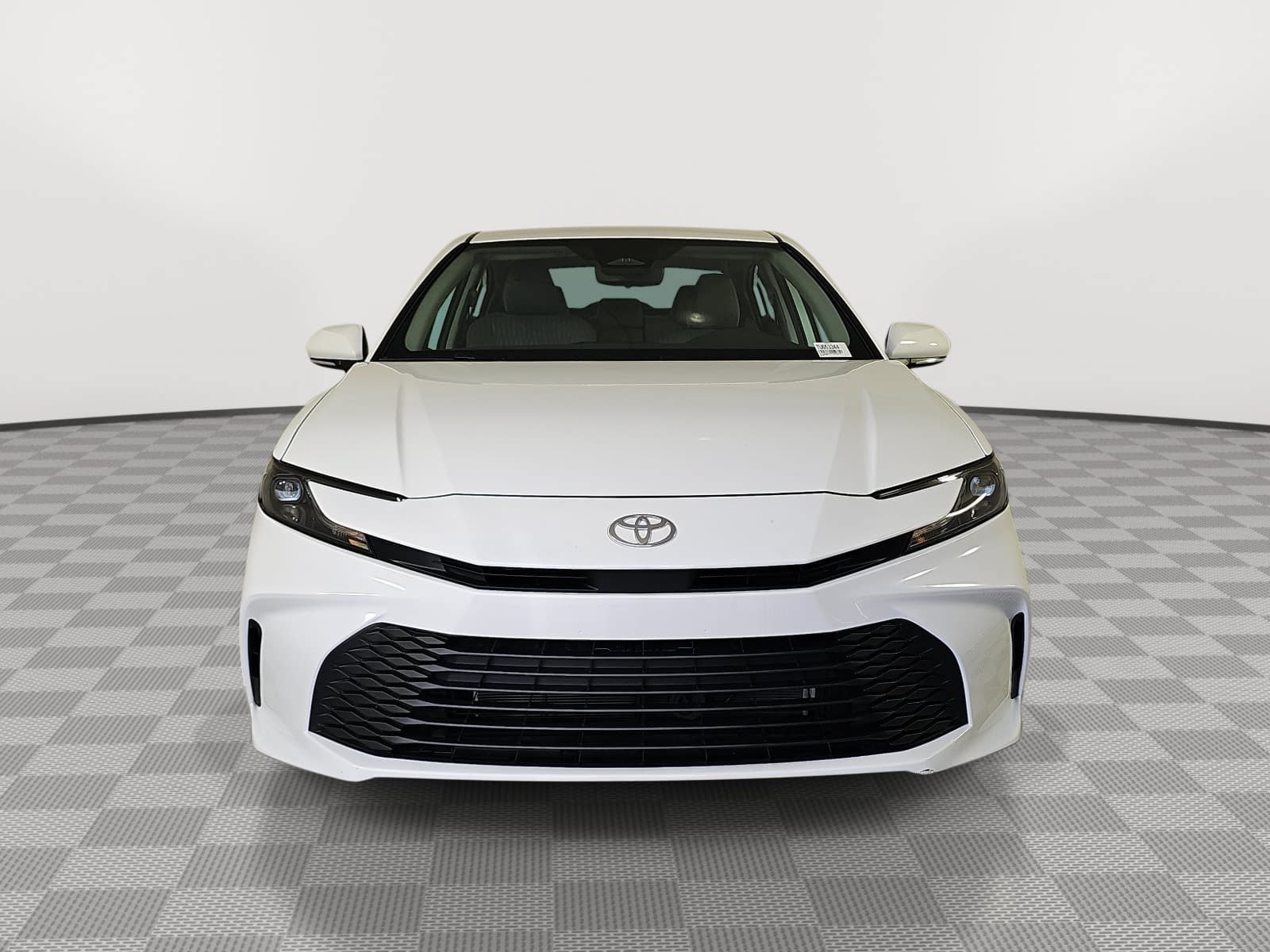 Used 2026 Toyota Camry LE FWD image 3