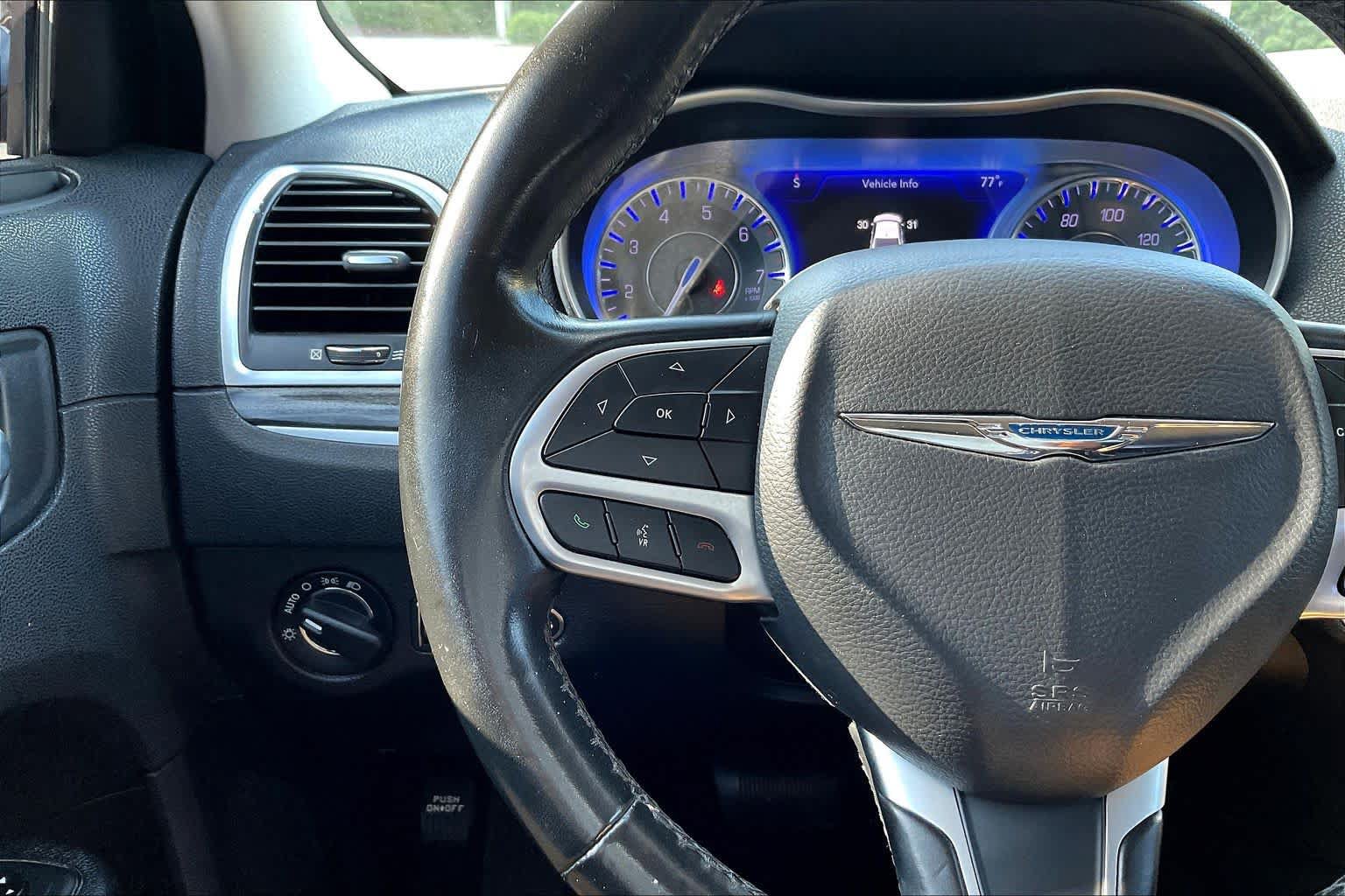 Used 2019 Chrysler 300 Touring w/ Sport Appearance Package RWD image 23