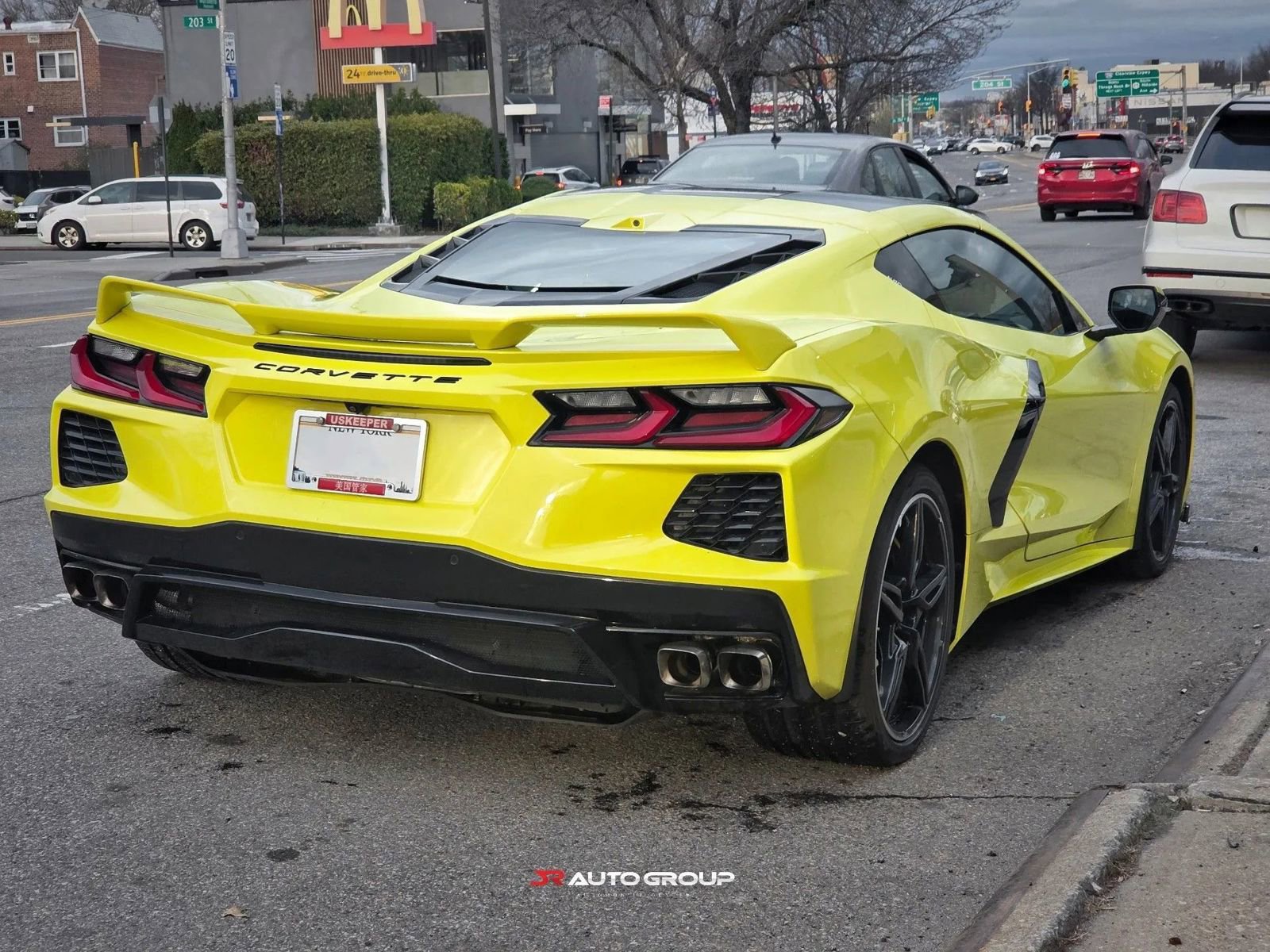 Used 2020 Chevrolet Corvette Stingray Premium Cpe w/ 3LT Preferred Equipment Group image 6