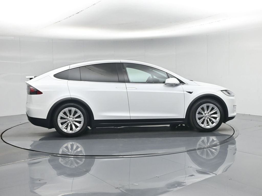 Used 2020 Tesla Model X Long Range image 25